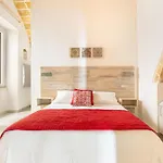 Clara Domus 3*