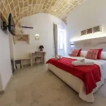 Alojamento de Acomodação e Pequeno-almoço Clara Domus