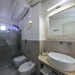Clara Domus 3*