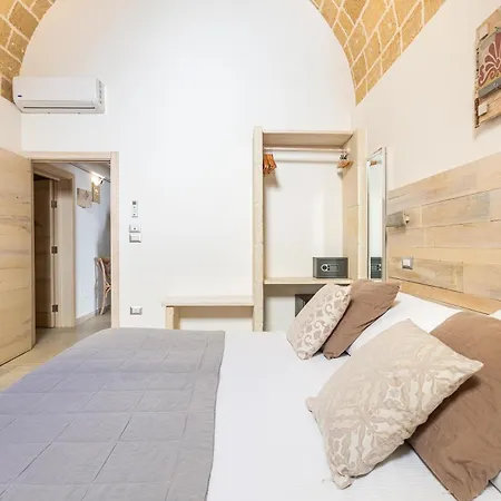 Bed & Breakfast Clara Domus