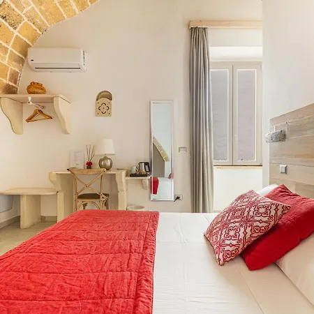 Clara Domus 3*