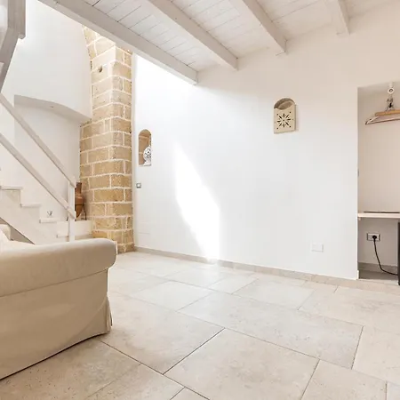 Bed & Breakfast Clara Domus 3*