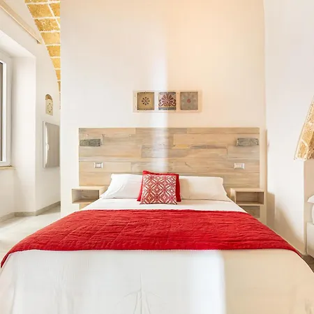 Clara Domus 3*