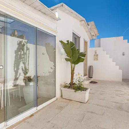 Clara Domus 3*